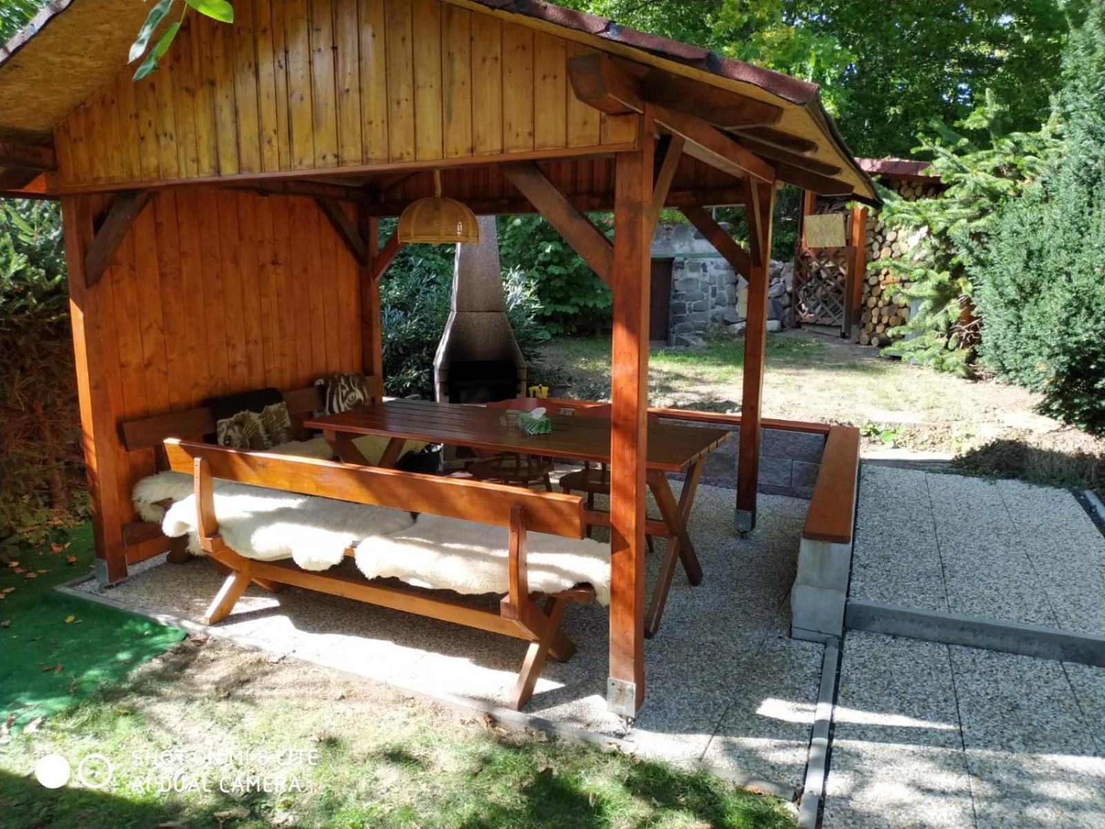 Chata Lazne Evzenie Klasterec Nad Ohri Luaran gambar