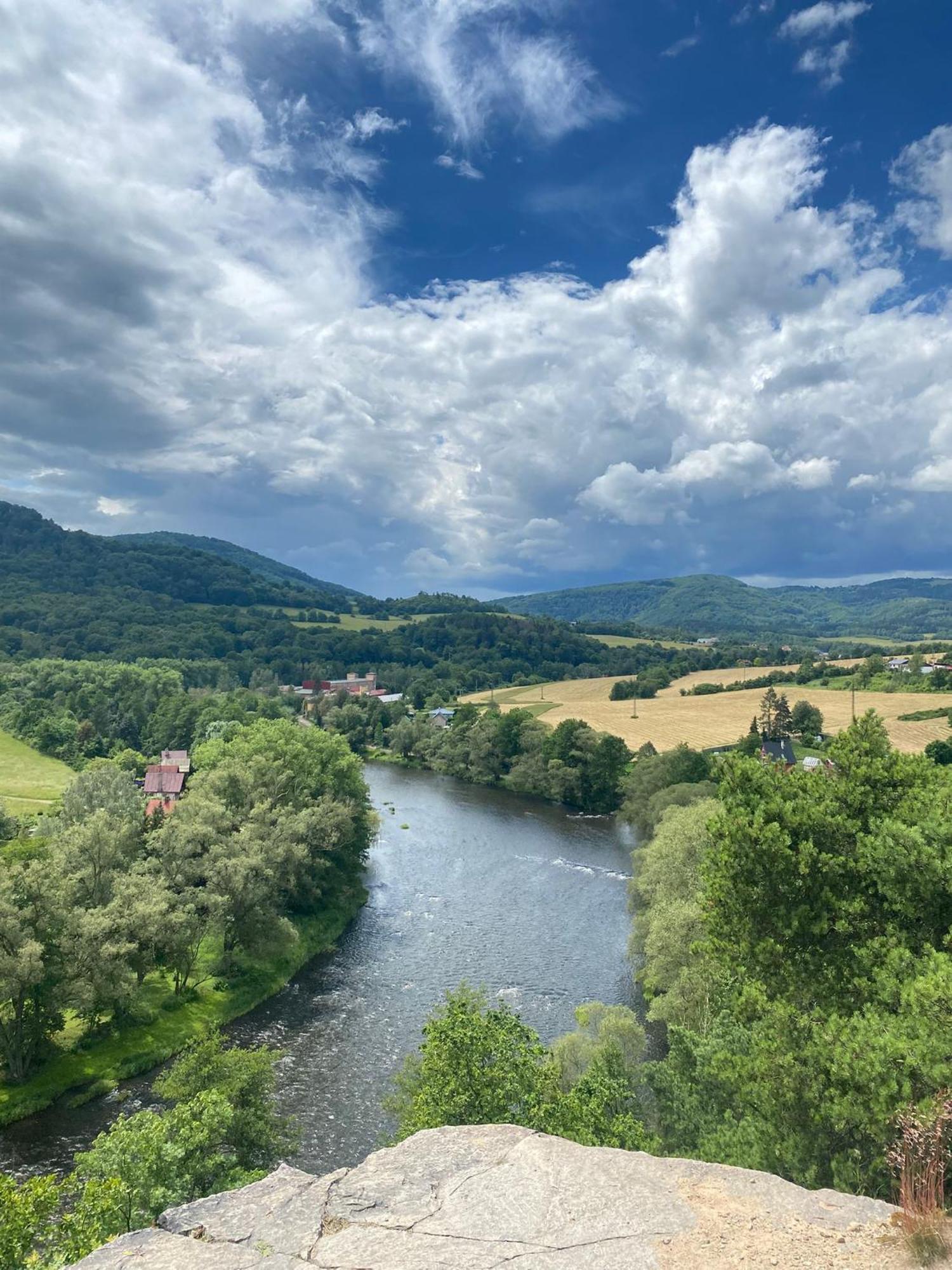 Chata Lazne Evzenie Klasterec Nad Ohri Luaran gambar